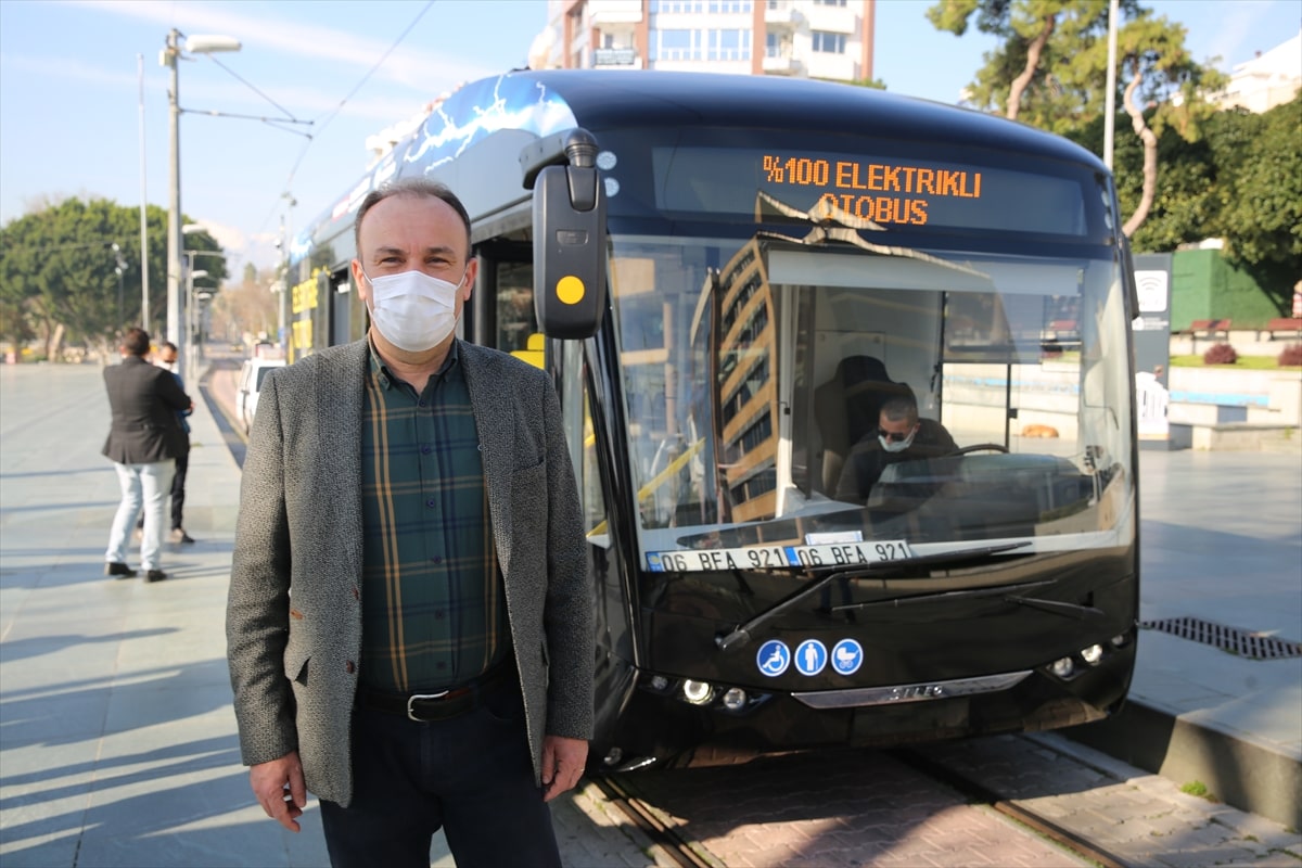 Antalya'da elektrikli otobüs yollarda